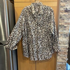 New (tag missing) Leopard Big Shirt